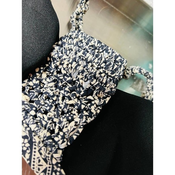 Tilly's Patterned Bikini Top - Picture 4 of 5